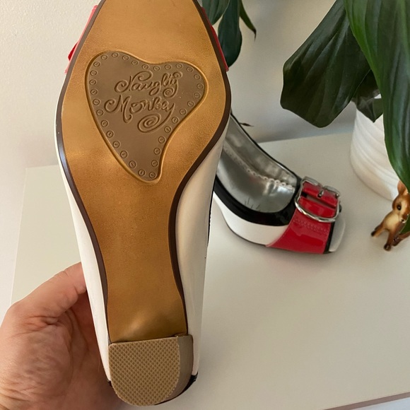 Naughty Monkey edgy open-toe heels - Picture 4 of 5